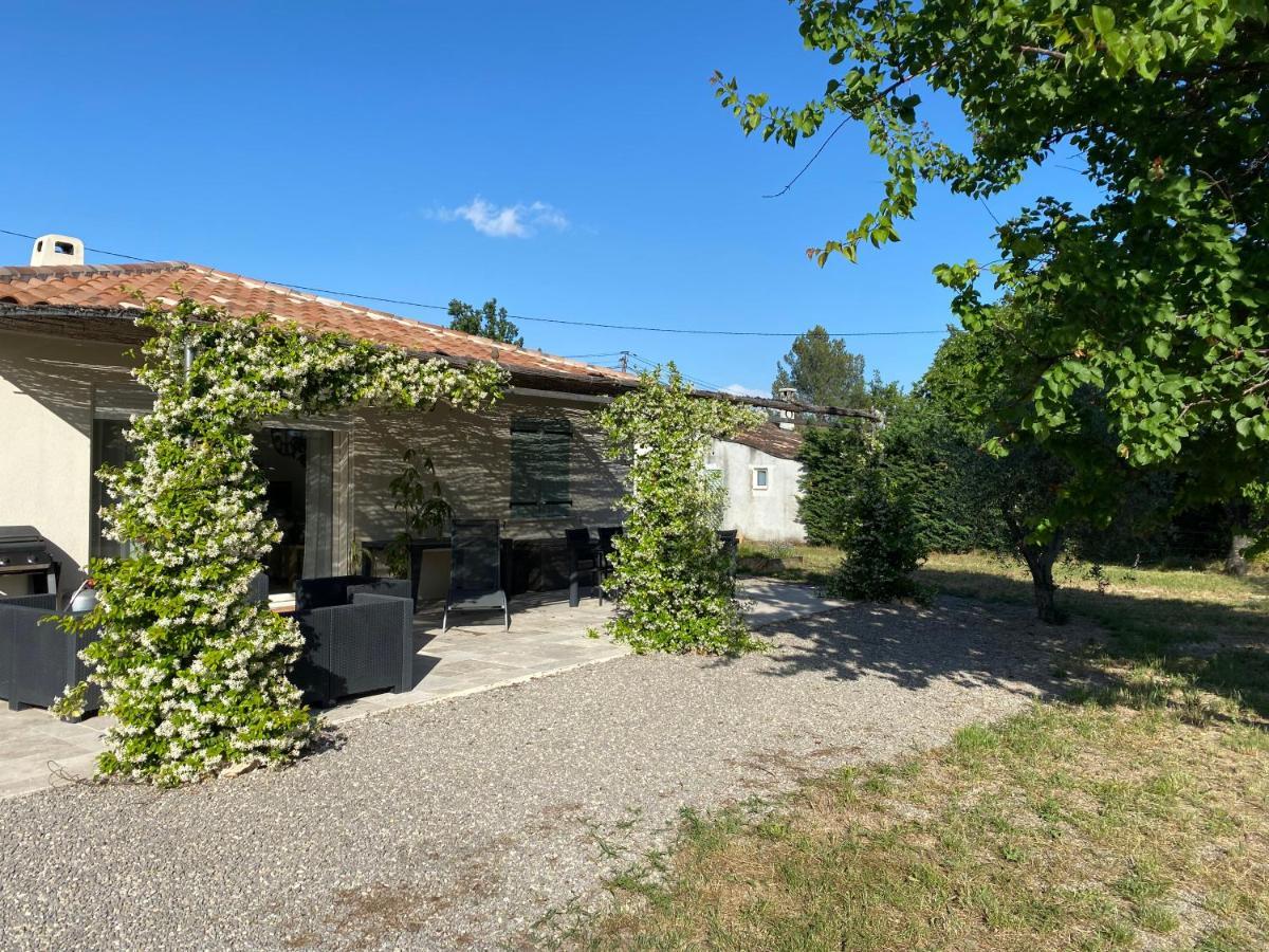 Villa Maison de plain pied avec terrain de pétanque à Draguignan Extérieur photo
